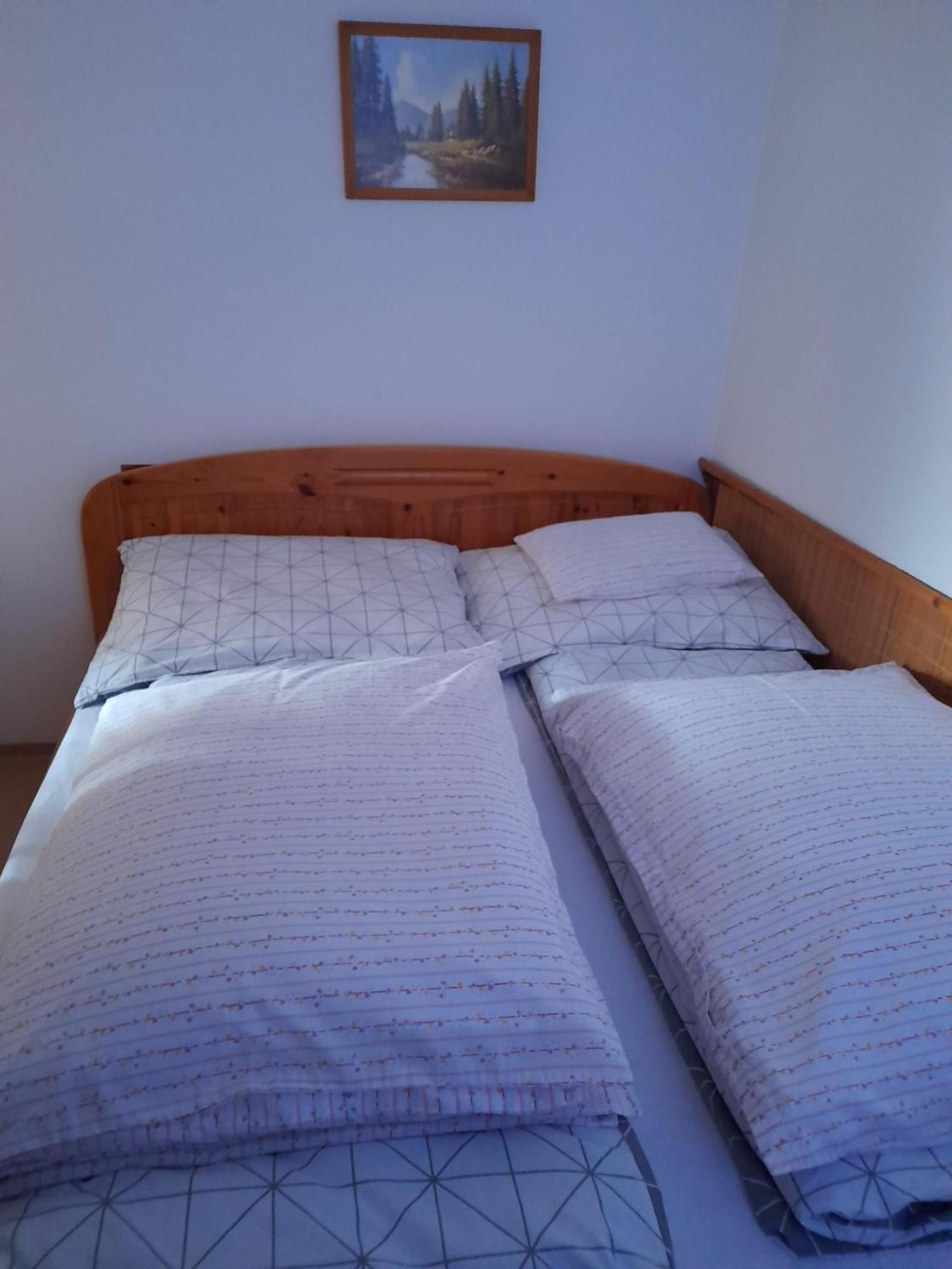 Apartamento Harmonia Vendeghaz 100 Meterre Az Igali Gyogyfuerdotol Exterior foto